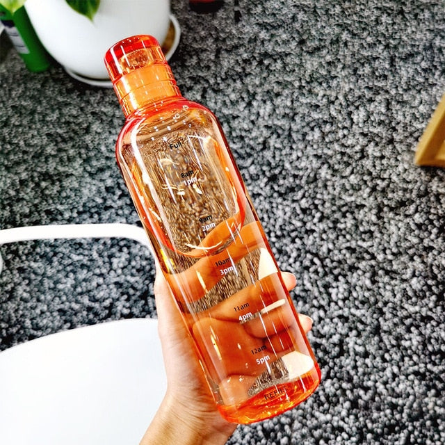 Simple - Láhev na vodu - oranžová velikost 500ML